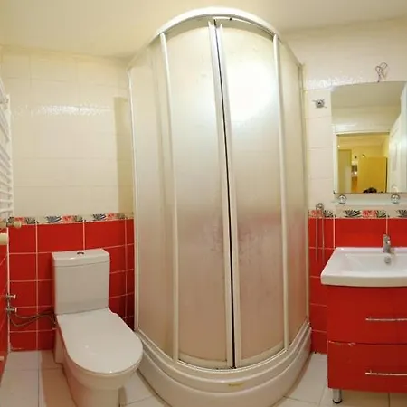 Gazi Vefa Host.